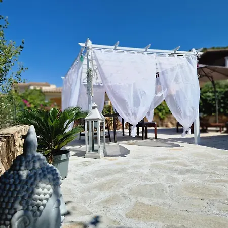 Casa Clarita Budoni * Tanaunella