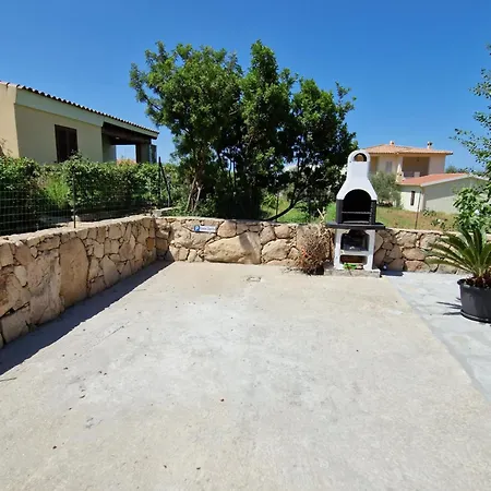 Apartamento Casa Clarita Budoni Tanaunella